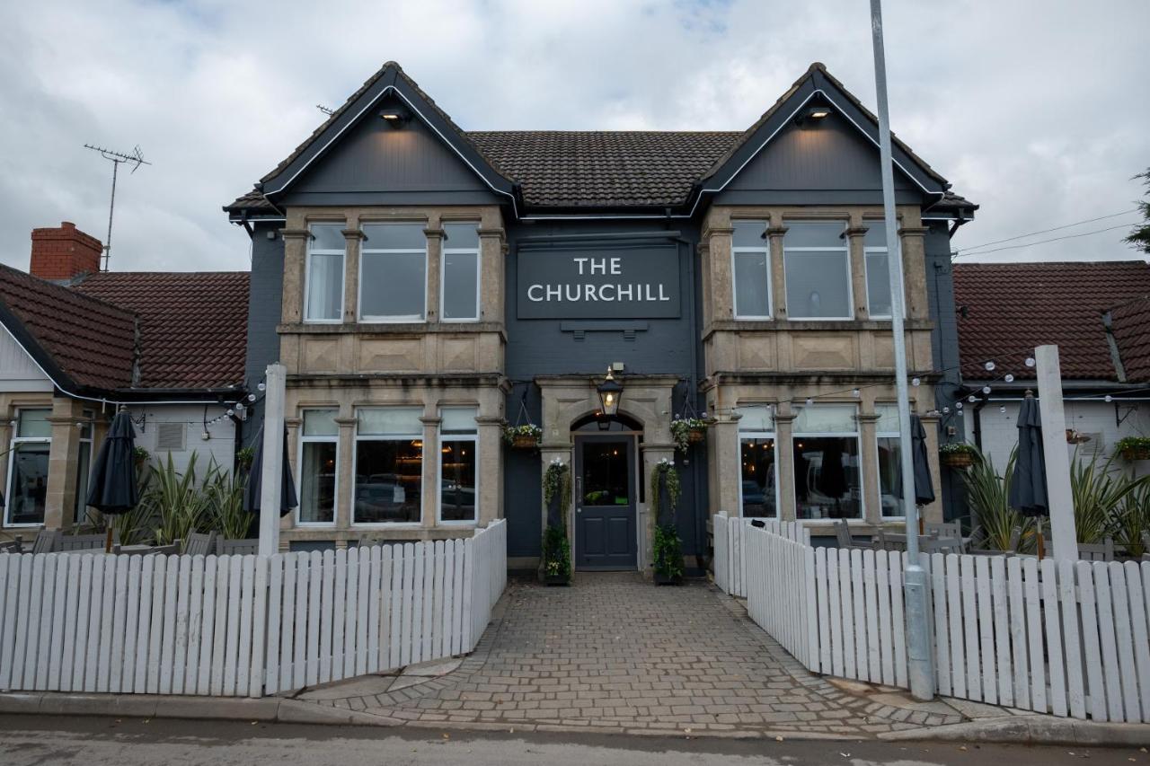 The Churchill By Greene King Inns Royal Wootton Bassett Eksteriør billede